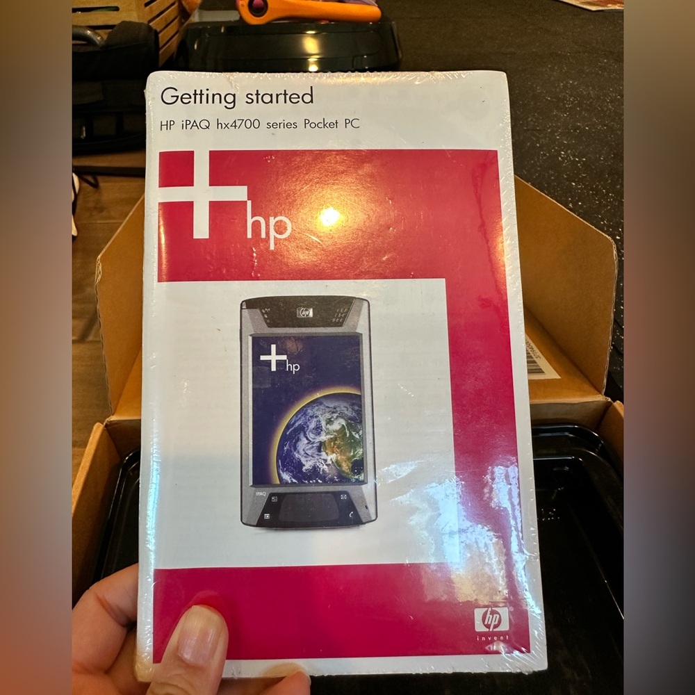 NIB- HP iPAQ hx4700 Pocket PC